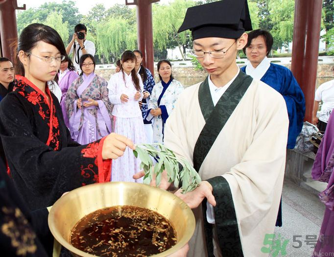 端午節(jié)是哪一天？端午節(jié)什么習(xí)俗呢？