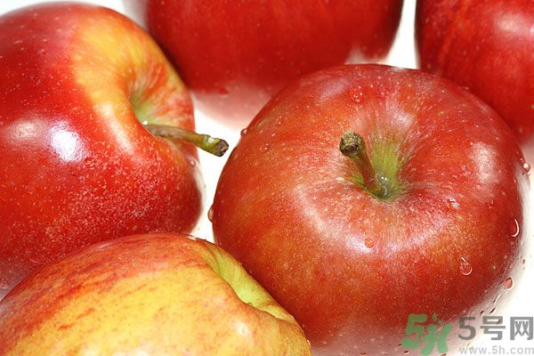 蘋果皮上的蠟對(duì)身體有害嗎？蘋果蠟吃了會(huì)