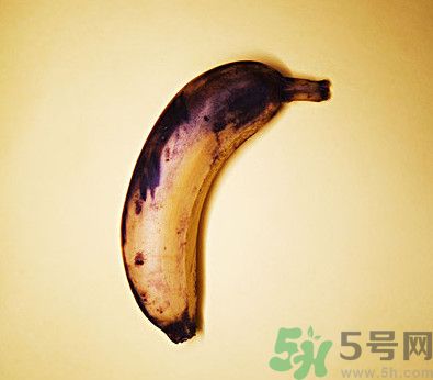 香蕉皮有黑點還能吃嗎？香蕉怎么保存不變黑？