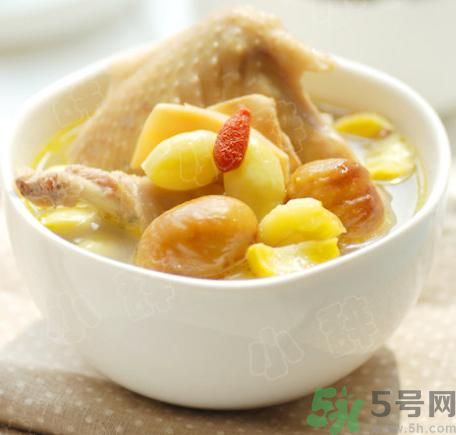煲湯用什么鍋好？燉雞湯用什么鍋好呢？
