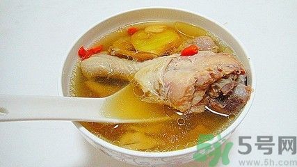 煲湯用什么鍋好？燉雞湯用什么鍋好呢？