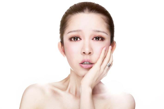 蘭薇兒水漾CC霜怎么樣？蘭薇兒水漾CC霜好用嗎？