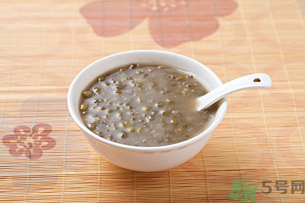 綠豆湯有什么功效？綠豆湯有什么禁忌？