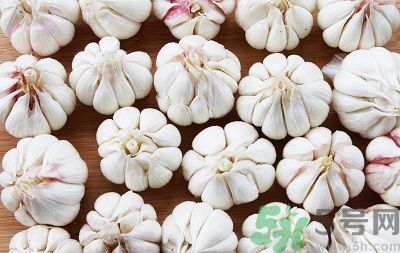 拉肚子能吃大蒜？腹瀉能吃大蒜嗎？