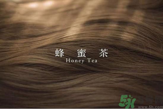 第一次自己染頭發(fā) 今年流行發(fā)色要怎么染？