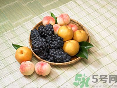 桃子和梨子能一起吃嗎？桃子和梨子一起吃好嗎？