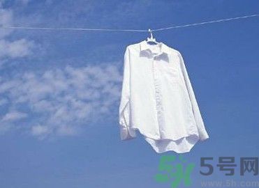 白衣服發(fā)黃要怎么清洗？白衣服發(fā)黃要怎么辦？
