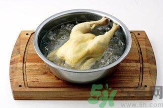 白切雞怎么入味？白切雞怎么做好吃？