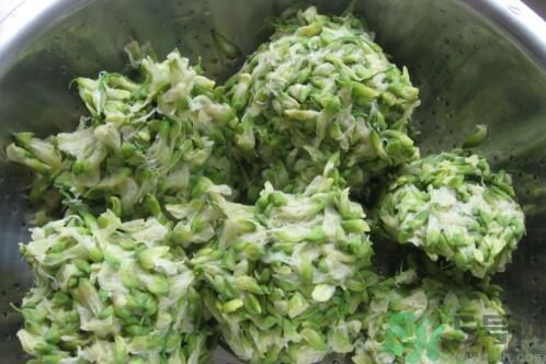 槐花怎么做好吃？槐花的做法有哪些？