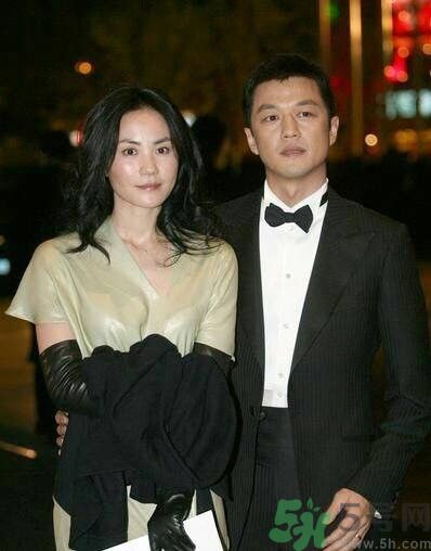 李亞鵬寫給王菲的情詩寫了什么？王菲和李亞鵬為什么離婚？