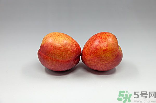 咳嗽能吃桃子嗎？咳嗽吃桃子好嗎？
