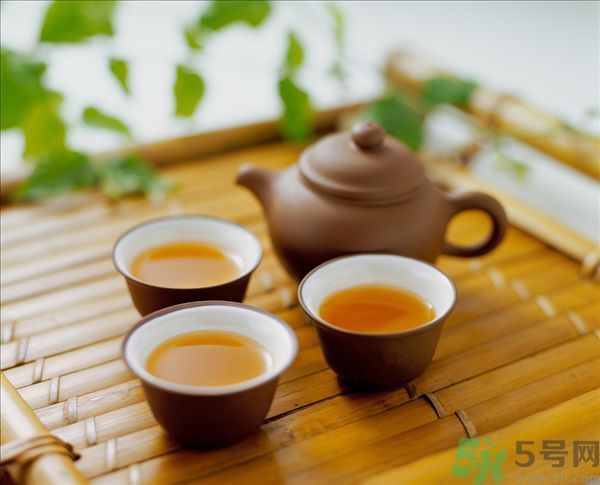 過敏性濕疹能喝烏龍茶嗎？過敏性濕疹喝烏龍茶好不好？
