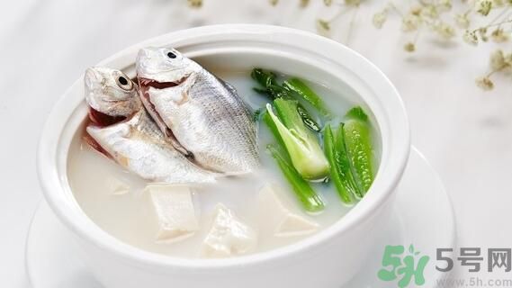 炒青菜為什么發(fā)黑？炒青菜發(fā)黑怎么辦？