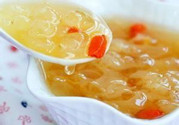 吃銀耳能補(bǔ)充膠原蛋白嗎?銀耳的營(yíng)養(yǎng)成分有哪些