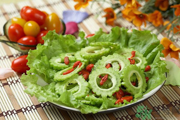 夏天吃苦瓜有什么好處？夏天吃苦瓜好嗎？