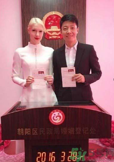 撒貝寧李白在哪里結(jié)婚？李白是誰？