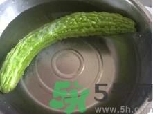 苦瓜泡水喝有什么好處？苦瓜泡水喝好嗎？
