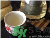 苦瓜泡水喝有什么好處？苦瓜泡水喝好嗎？