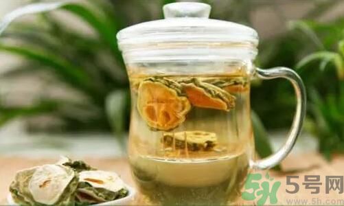 新鮮的苦瓜片能泡水喝嗎？新鮮苦瓜片泡水喝好嗎？