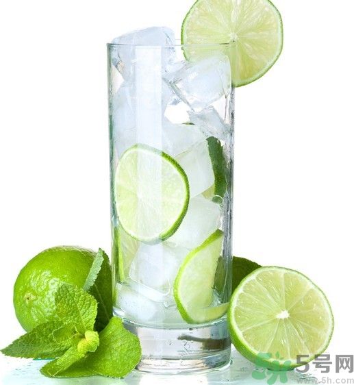 檸檬和苦瓜一起泡水喝臉癢是怎么回事？檸檬和苦瓜一起喝泡水喝臉癢怎么辦？