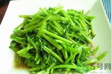 炒空心菜發(fā)黑怎么辦？空心菜怎么炒不發(fā)黑？