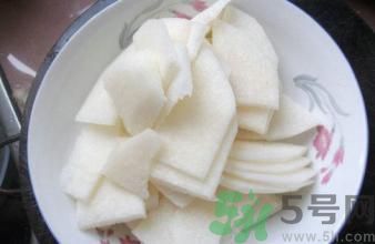 涼薯吃多了好嗎？地瓜吃多了會上火嗎？