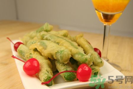 四季豆早期中毒的癥狀有哪些？吃四季豆中毒了怎么辦？