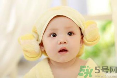 寶寶可以用清涼油嗎？寶寶多大了可以用清涼油？