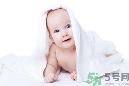 寶寶可以用清涼油嗎？寶寶多大了可以用清涼油？