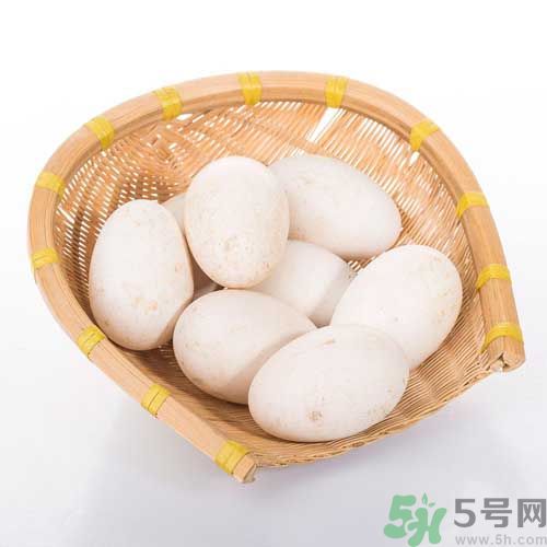 鵝蛋和鴨蛋哪個好？鵝蛋和鴨蛋哪個清火效果好？