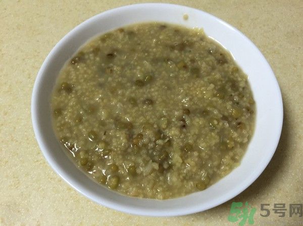 小孩能喝綠豆湯嗎？小孩喝綠豆湯好不好？