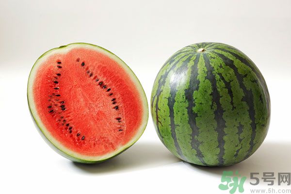 西瓜放冰箱可以放幾天？西瓜放冰箱隔夜能吃嗎？