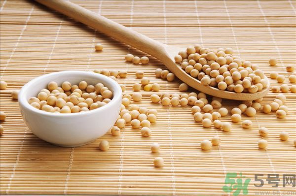夏天吃黃豆好嗎？夏天吃黃豆有什么好處？
