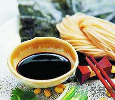 夏天醬油要不要放冰箱？醬油可不可以放冰箱？