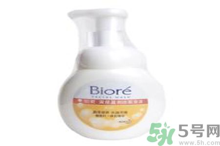 碧柔深層盈潤(rùn)潔面泡沫適合什么膚質(zhì)？敏感膚質(zhì)可以用碧柔深層盈潤(rùn)潔面泡沫嗎？