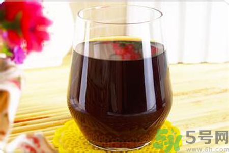 酸梅湯和紅酒可以一起喝嗎？酸梅湯和葡萄酒一起喝好嗎？