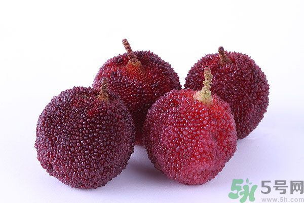 吃楊梅過(guò)敏怎么辦？楊梅過(guò)敏癥狀有哪些？