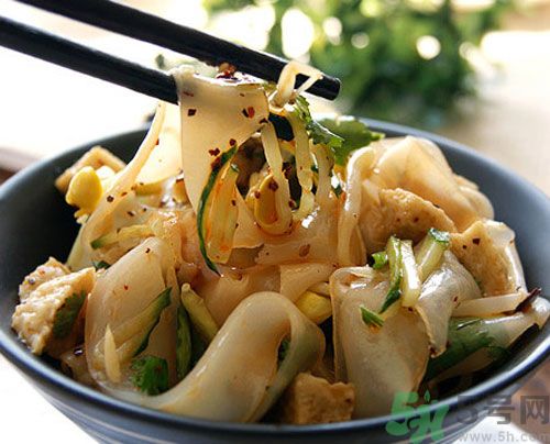 流產(chǎn)了能吃涼皮嗎？流產(chǎn)后吃涼皮會(huì)怎么樣？
