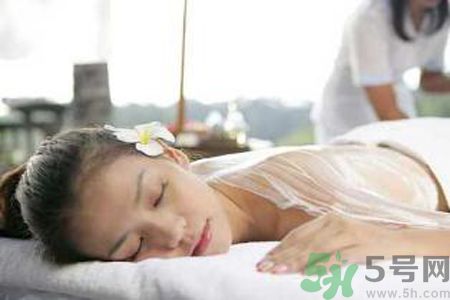 夏季濕氣重怎么辦？夏季祛濕的方法