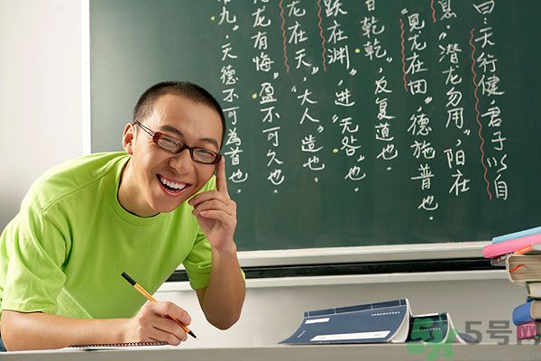 喝啤酒會影響身高嗎？喝啤酒會長不高嗎？