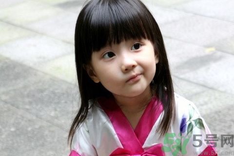 幼童屁股長出尾巴的原因是什么？孕婦缺什么幼童屁股長出尾巴？