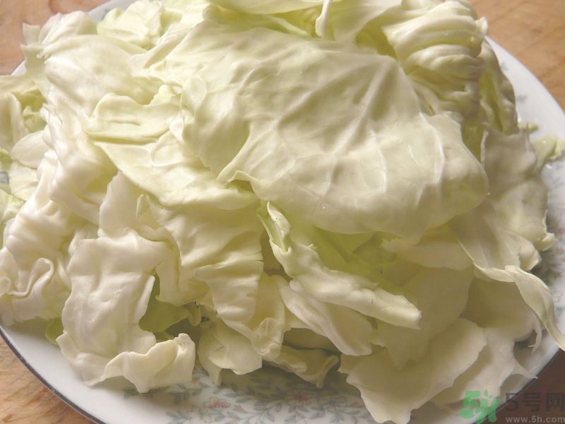 包菜榨汁要加水嗎？包菜汁怎么做？