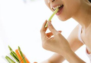 夏天吃什么養(yǎng)胃？夏天養(yǎng)胃要注意什么？