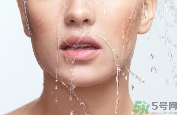 洗臉用什么醋最好？洗臉用白醋好還是米醋好？