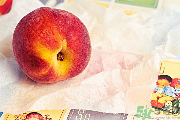 吃了李子能吃桃子嗎？桃子和李子同食好嗎？