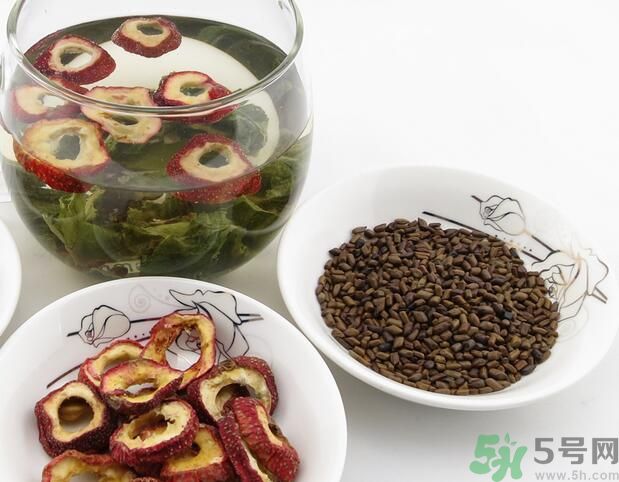山楂決明子一起泡茶喝好嗎？山楂決明子一起泡茶有什么好處？