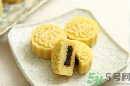 吃綠豆糕可以降血壓?jiǎn)?？高血壓吃綠豆糕好嗎？