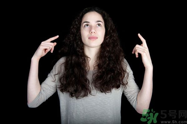 15歲可以用防曬霜嗎？15歲用防曬霜好不好？