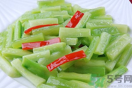 萵筍可以和胡蘿卜一起吃嗎？萵筍和胡蘿卜一起吃好嗎？