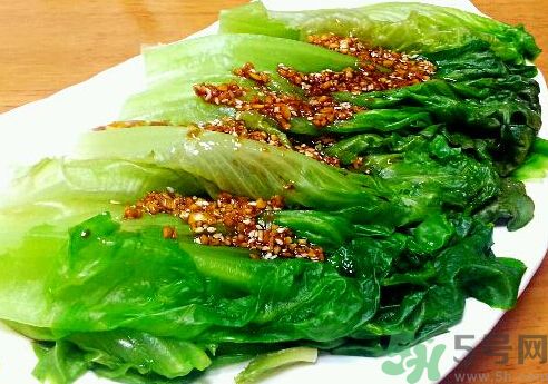涼拌生菜放生抽還是老抽？涼拌菜放什么醬油好？
